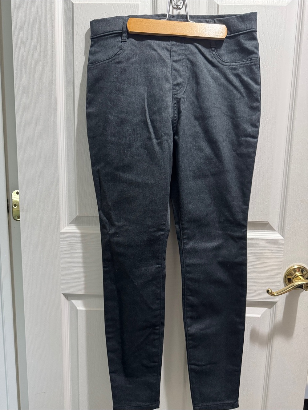 Time and Tru Women's Black Skinny Stretch Jeans